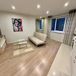 Location With Wide Bath Apartmán Tallinn