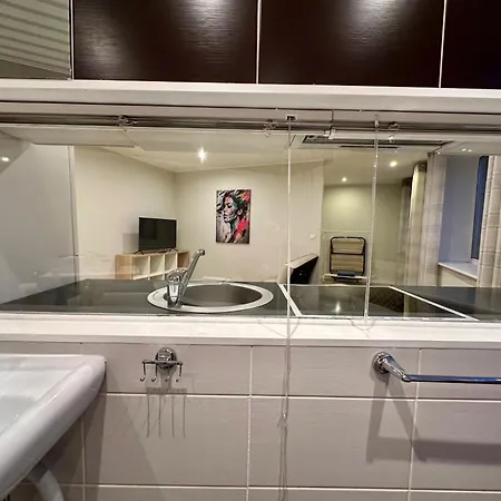 Location With Wide Bath *